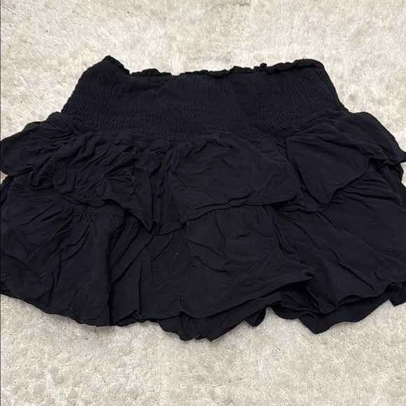 Black Ruffled Mini Skirt - Picture 2 of 4